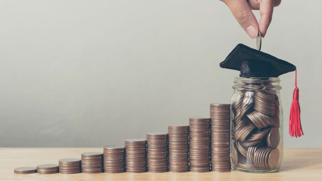 Paying for College Shutterstock 1079273561LifeGuidePaying4Coll 1024x576